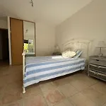 Les Amandiers Avec Piscine فيلة