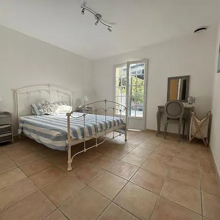 8 Personnes Avec Piscine Et Climatisation - Les Amandiers Villa *