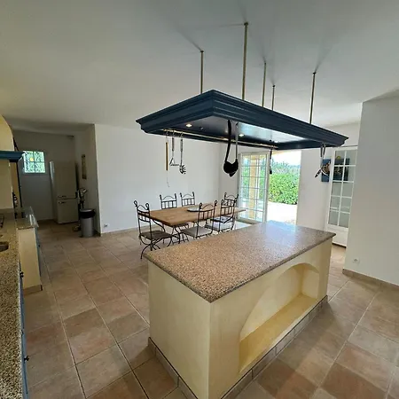 Villa 8 Personnes Avec Piscine Et Climatisation - Les Amandiers Saint-Laurent-de-la-Cabrerisse