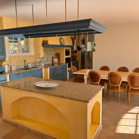 Villa 8 Personnes Avec Piscine Et Climatisation - Les Amandiers Saint-Laurent-de-la-Cabrerisse